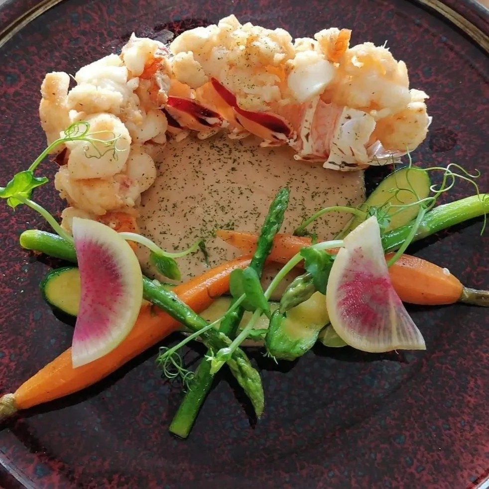 Image alt description