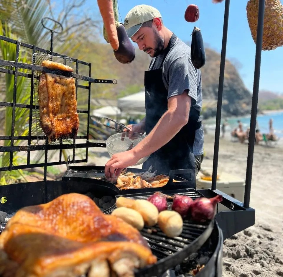 Image alt description