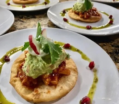 Image alt description