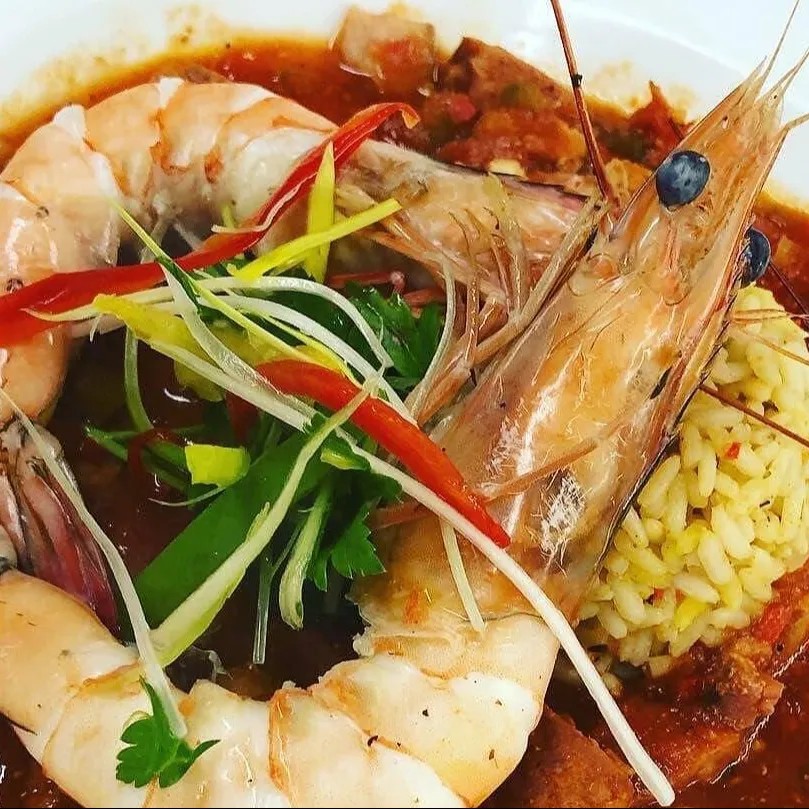 Image alt description