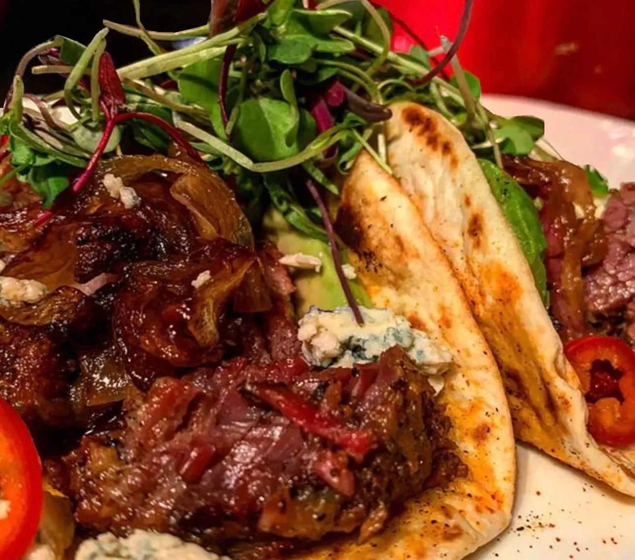 Image alt description