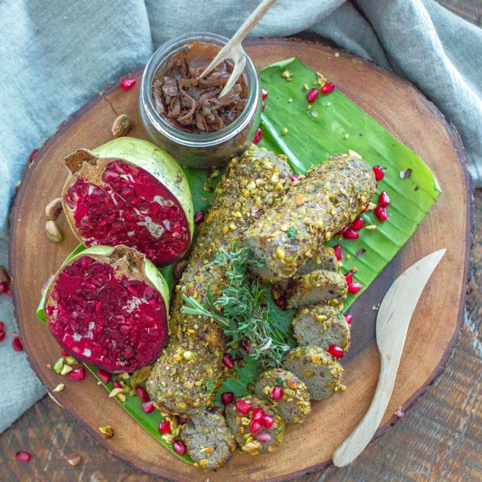 Image alt description