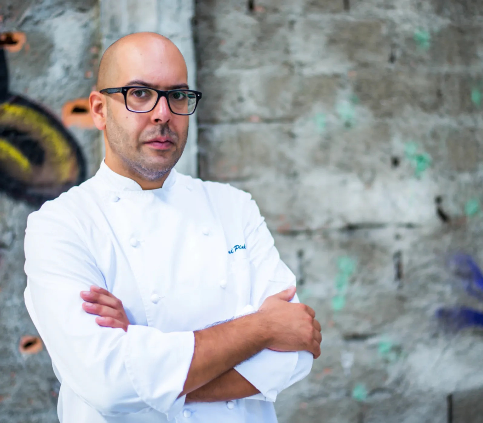 Image alt description