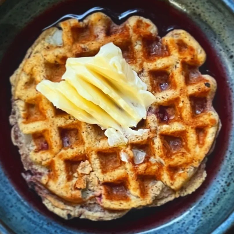 Image alt description