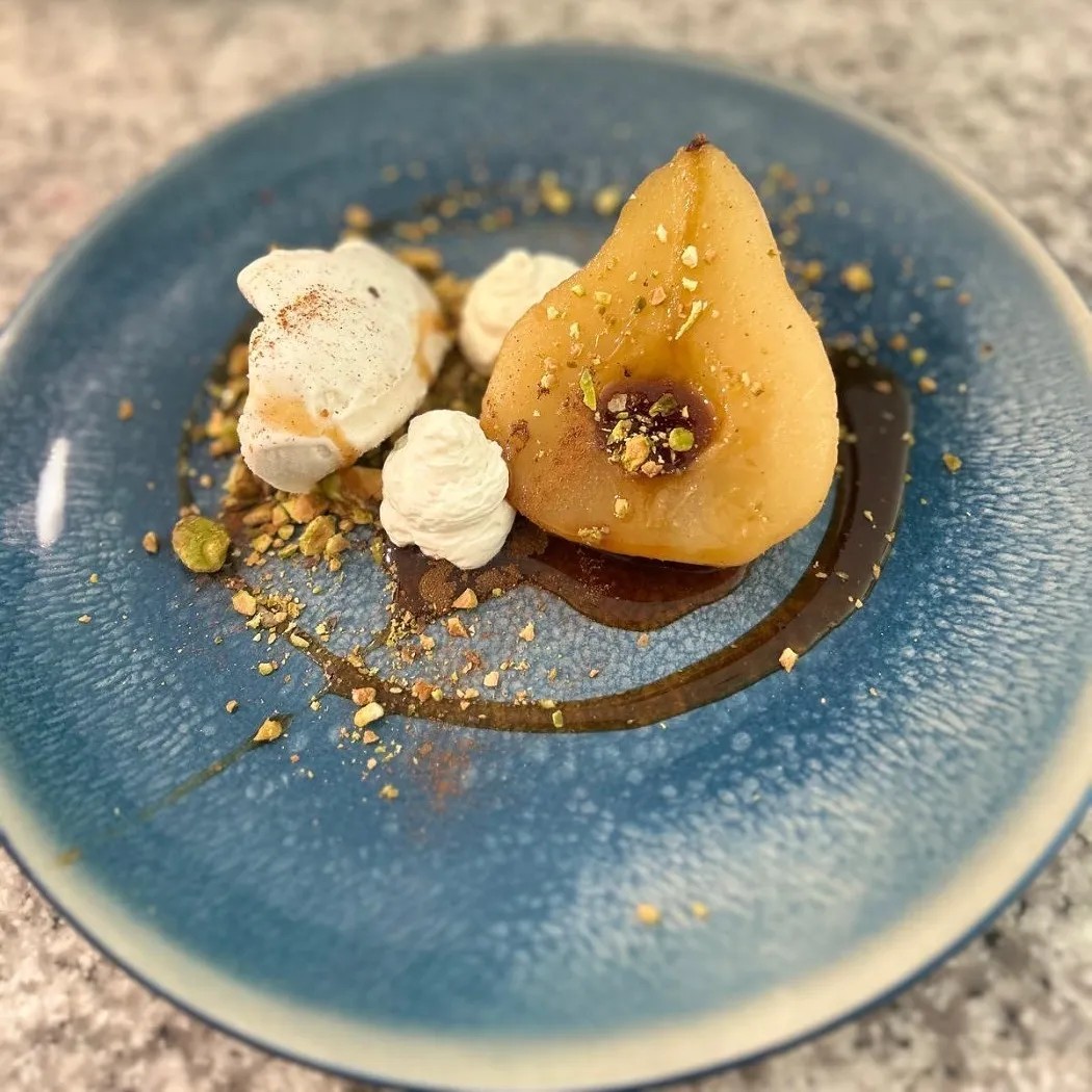 Image alt description