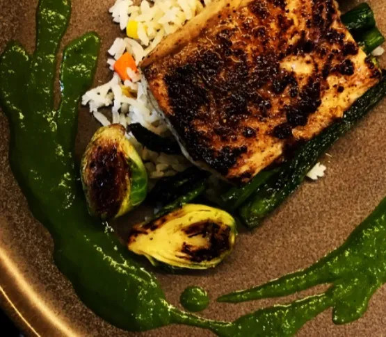 Image alt description