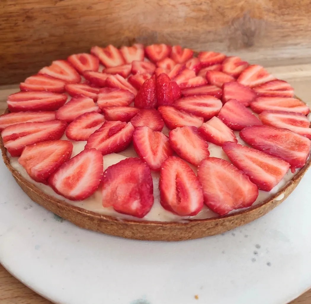 Image alt description