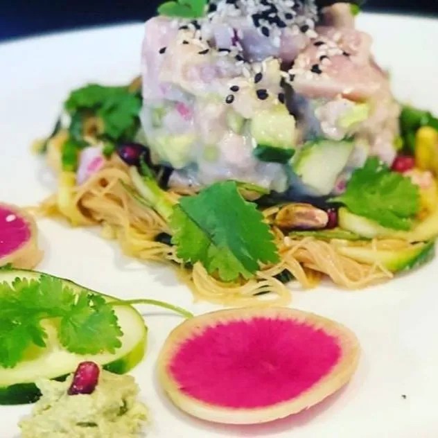 Image alt description