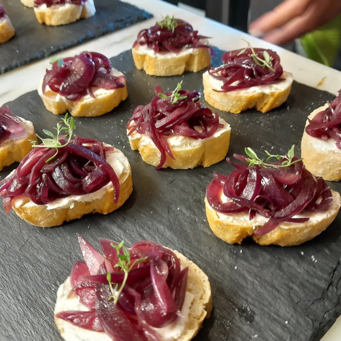 Image alt description