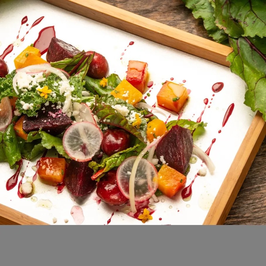 Image alt description