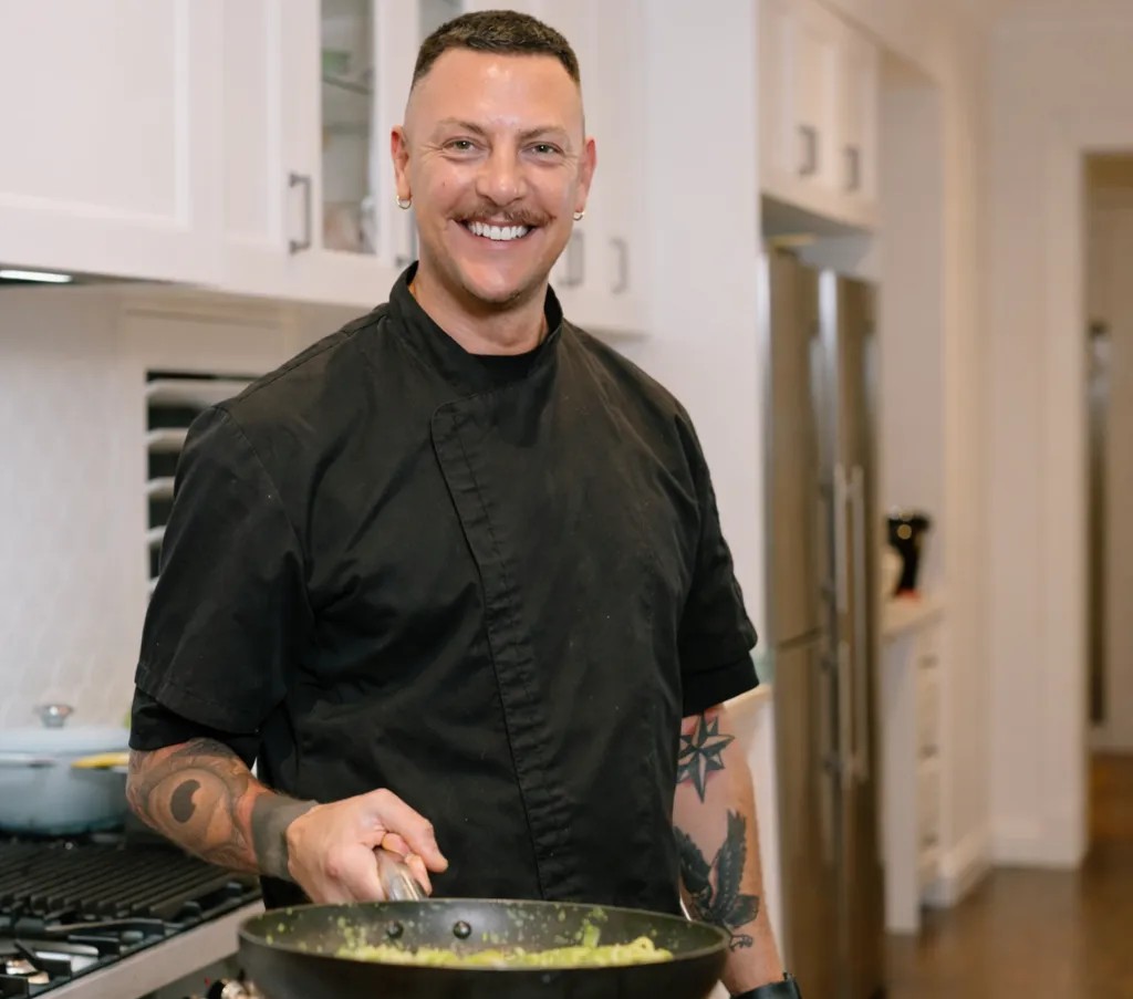 Image alt description