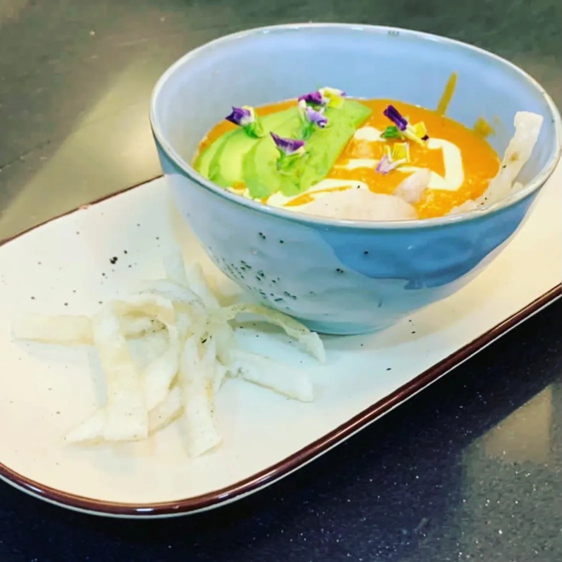 Image alt description