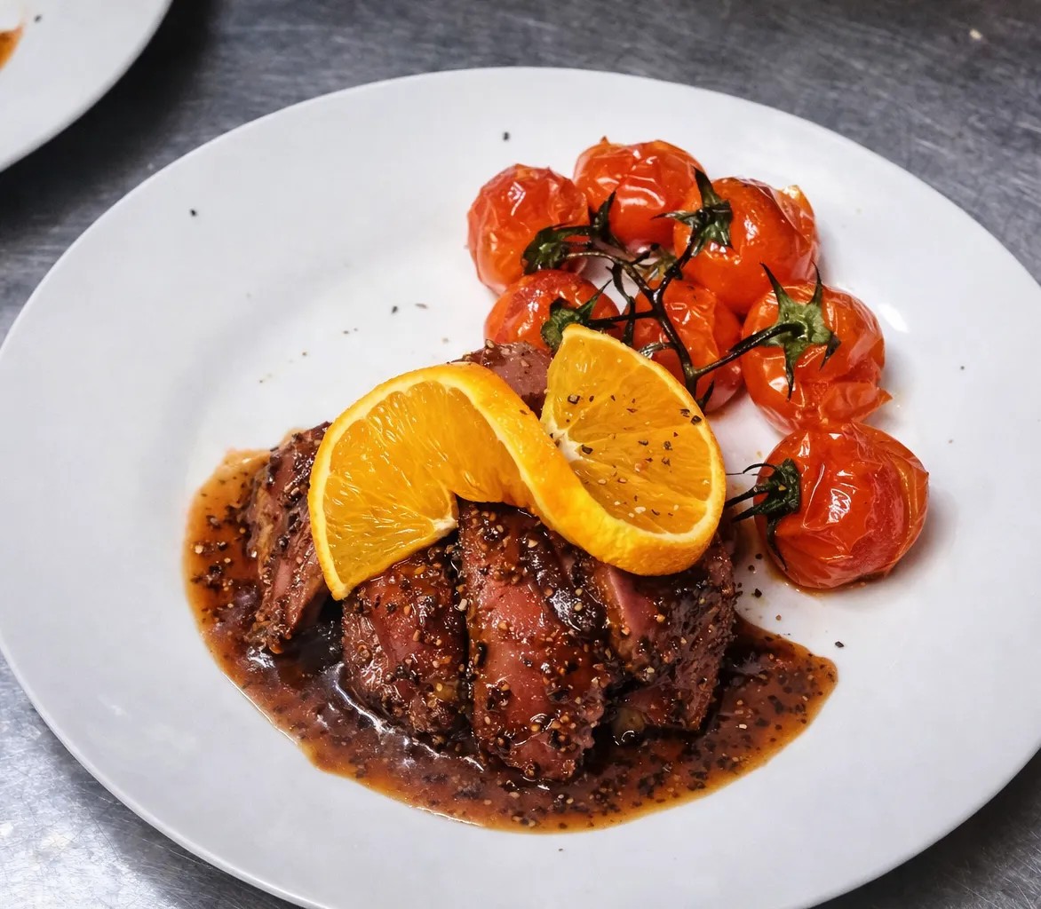 Image alt description