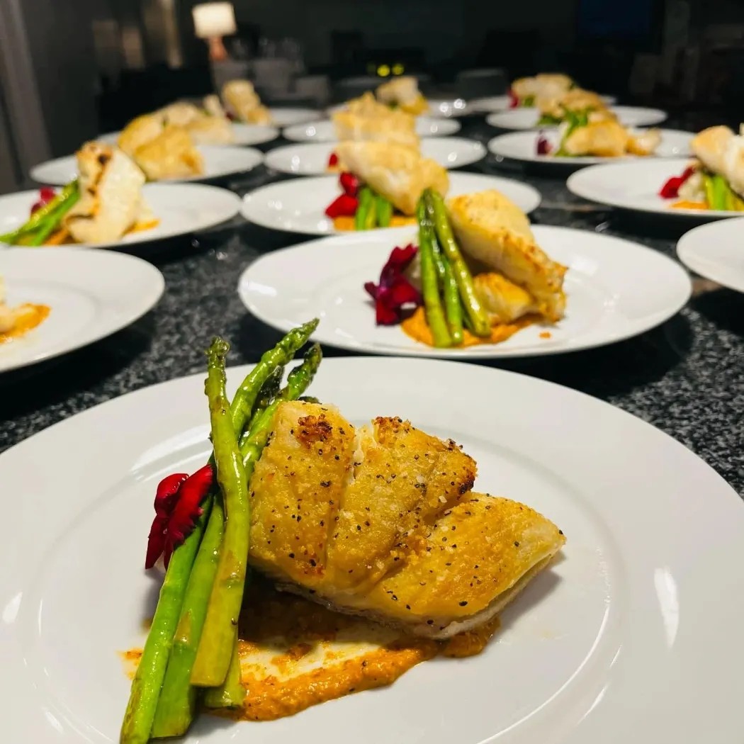 Image alt description