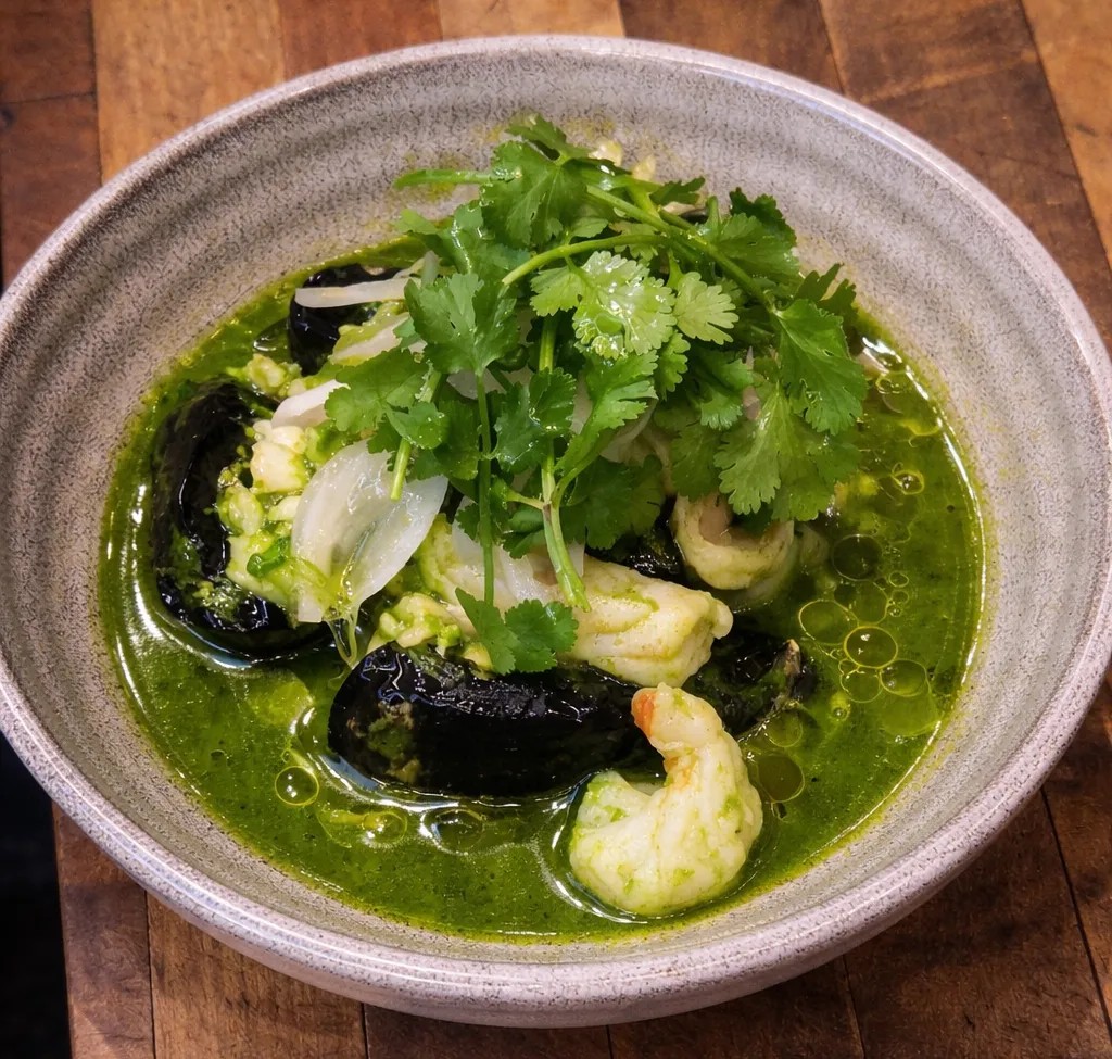 Image alt description