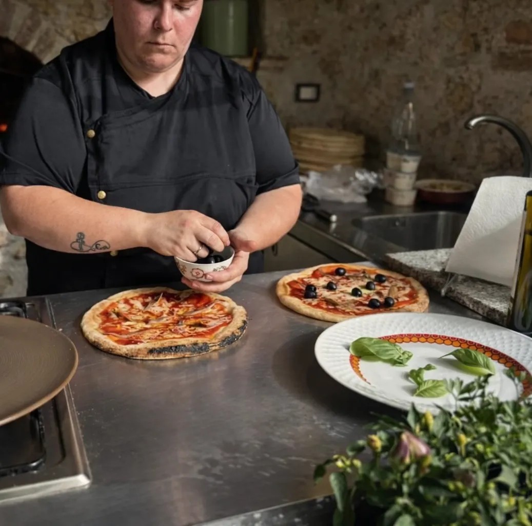 Image alt description