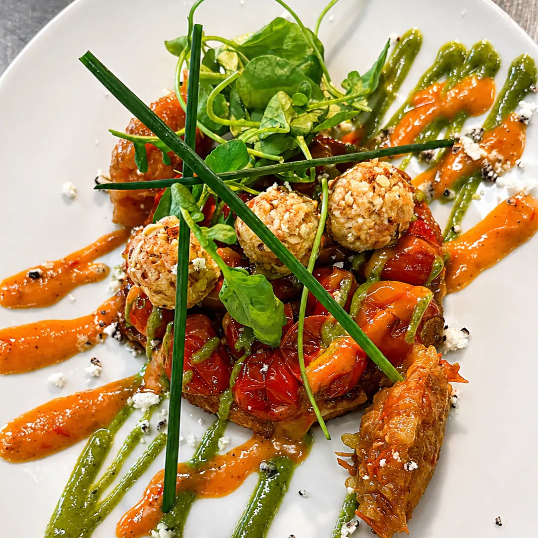 Image alt description