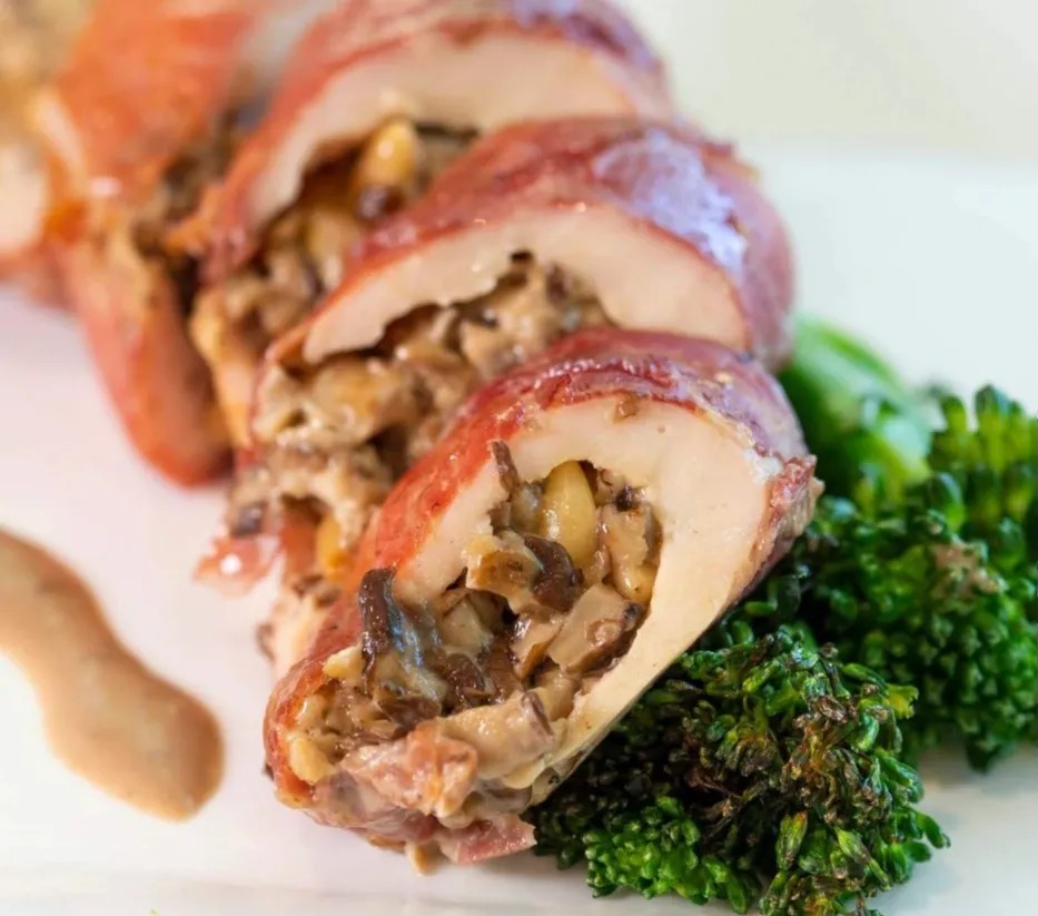 Image alt description