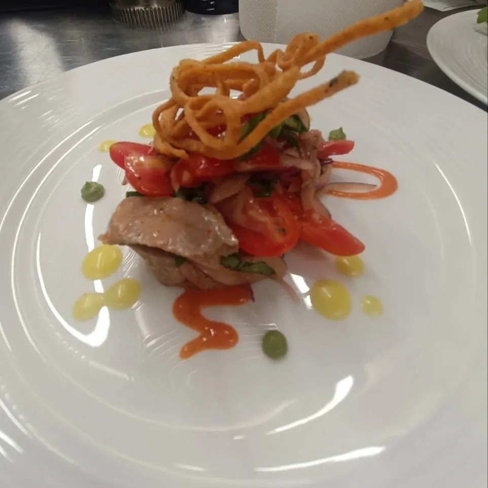 Image alt description