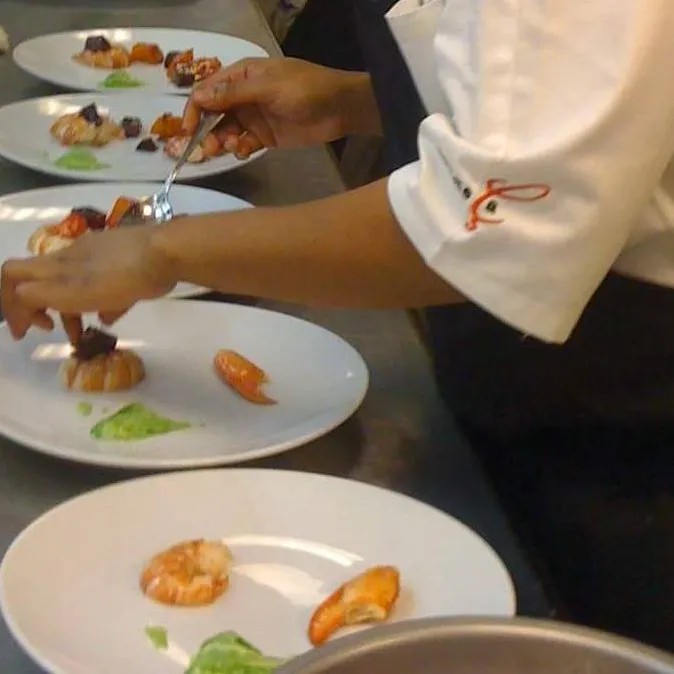 Image alt description