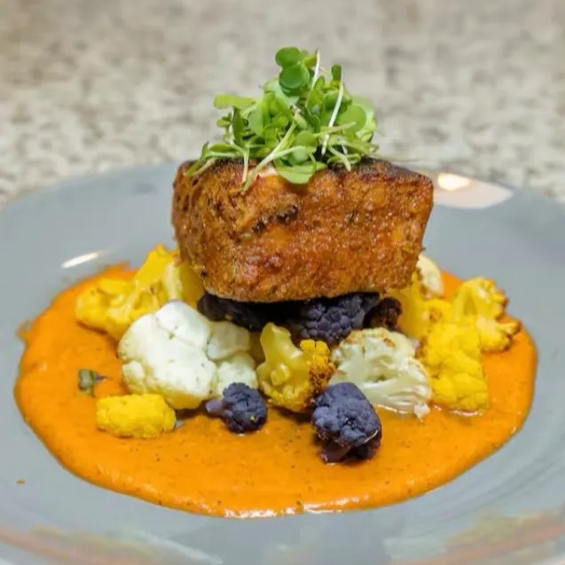 Image alt description