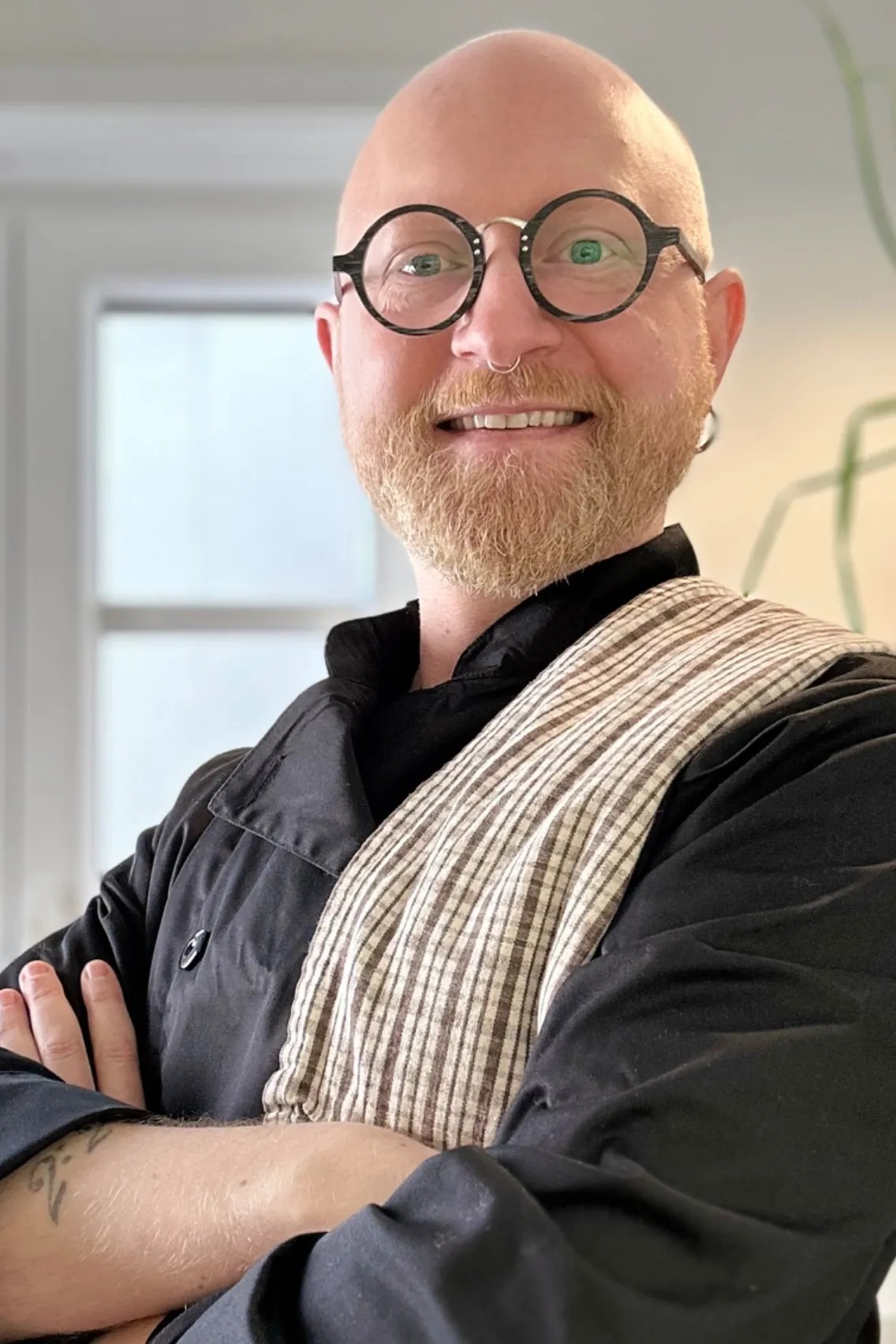 Image alt description