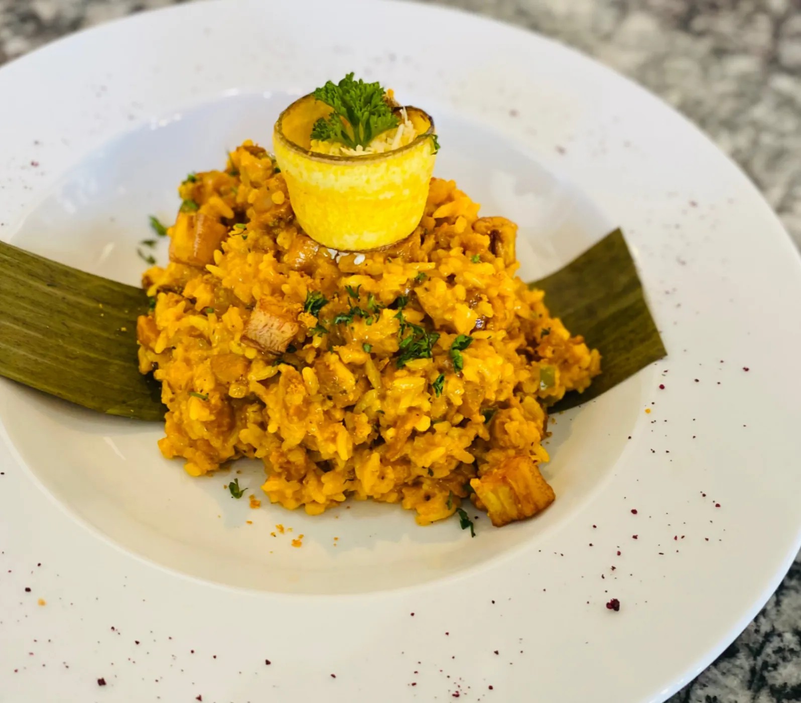 Image alt description