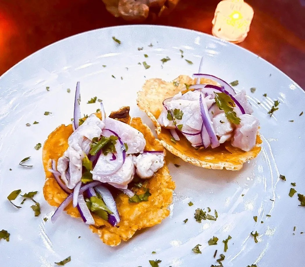 Image alt description