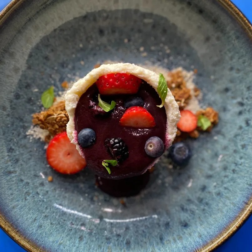 Image alt description