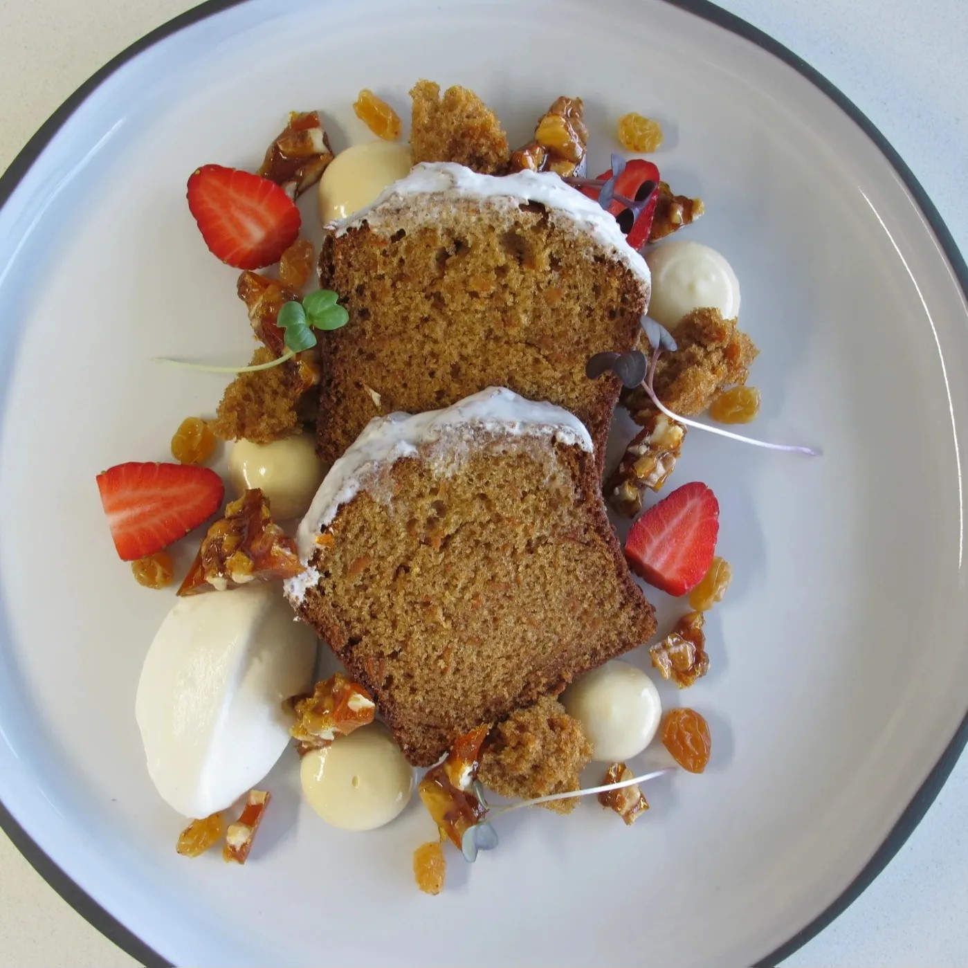 Image alt description