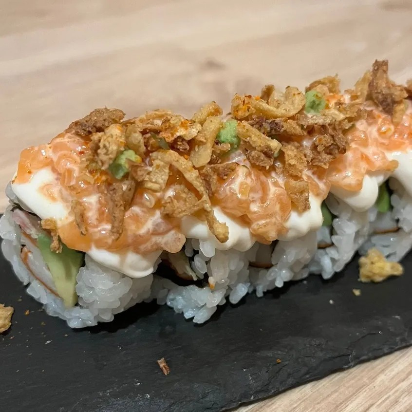 Image alt description