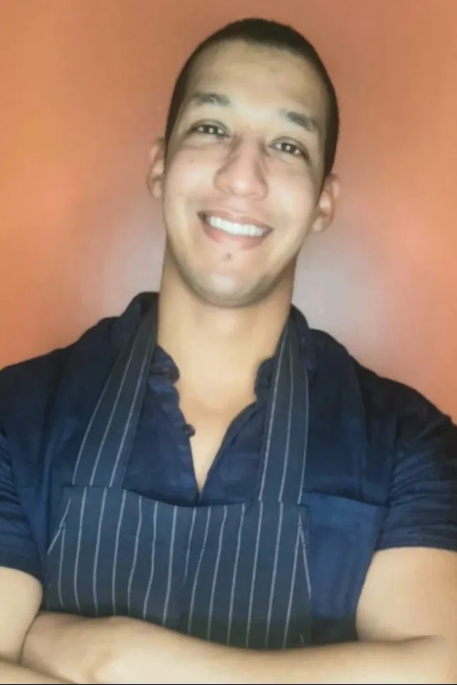 Image alt description