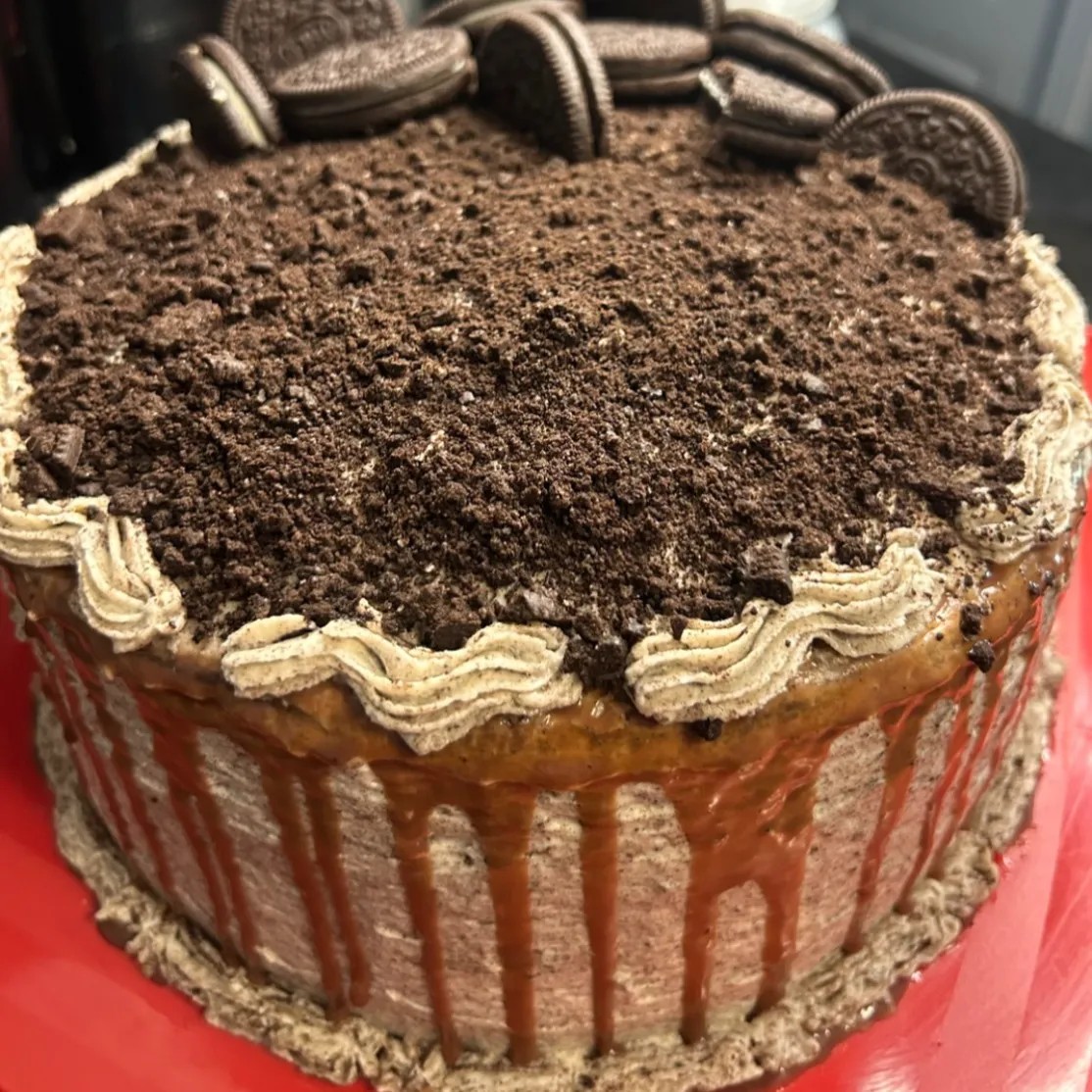 Image alt description