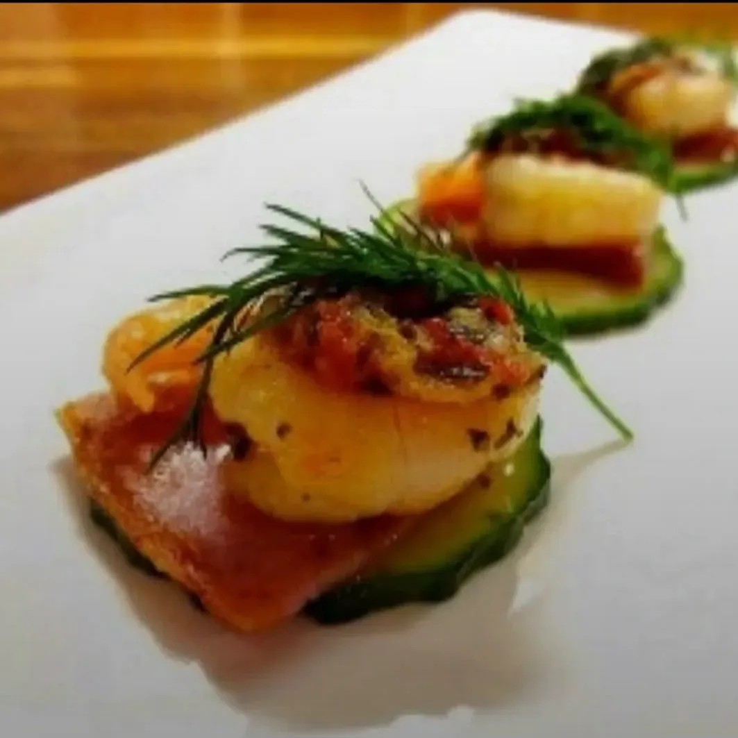 Image alt description