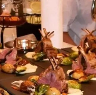 Image alt description