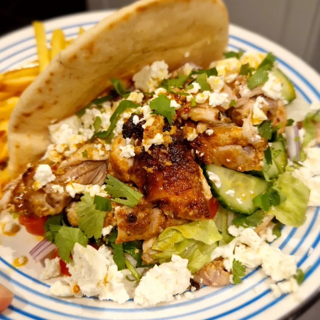 Image alt description