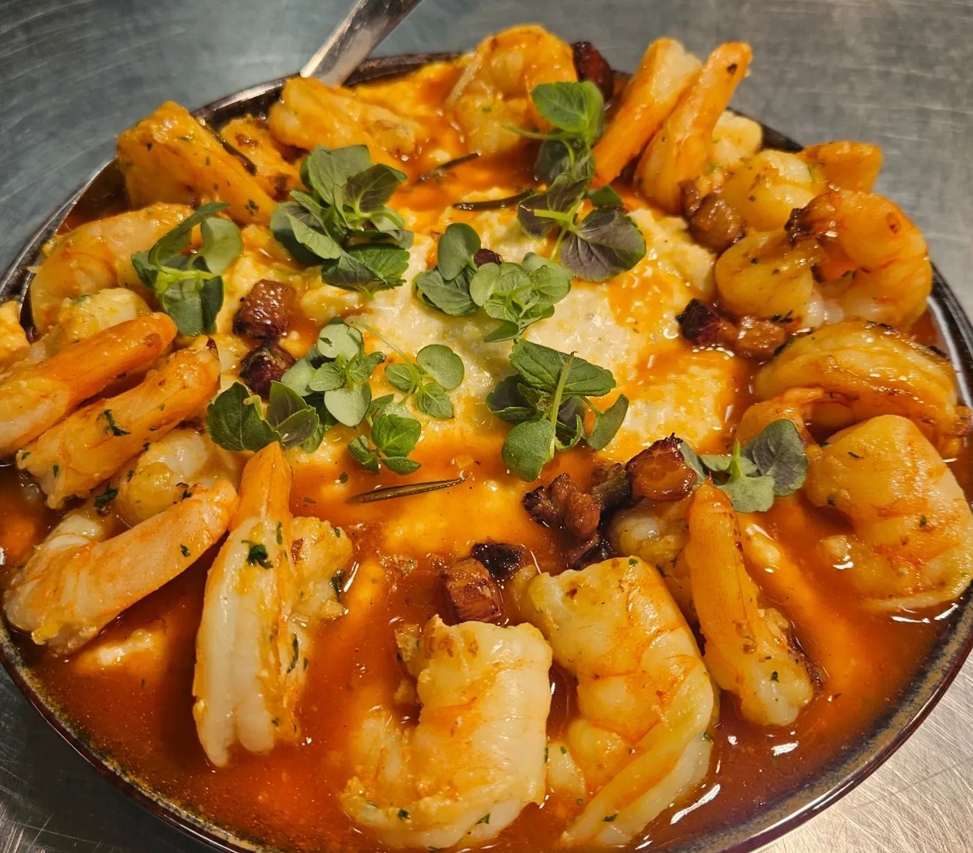 Image alt description