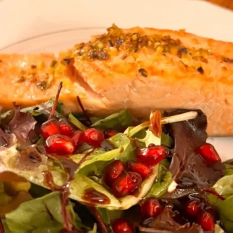 Image alt description