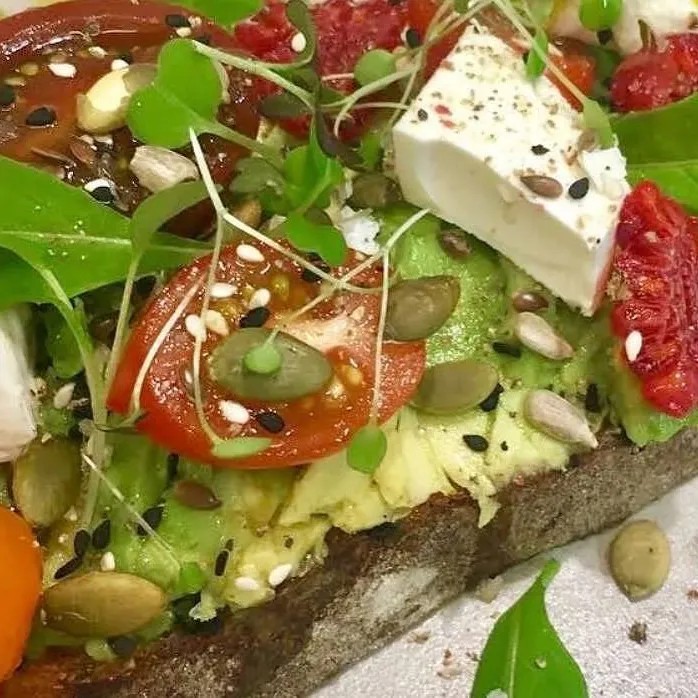 Image alt description