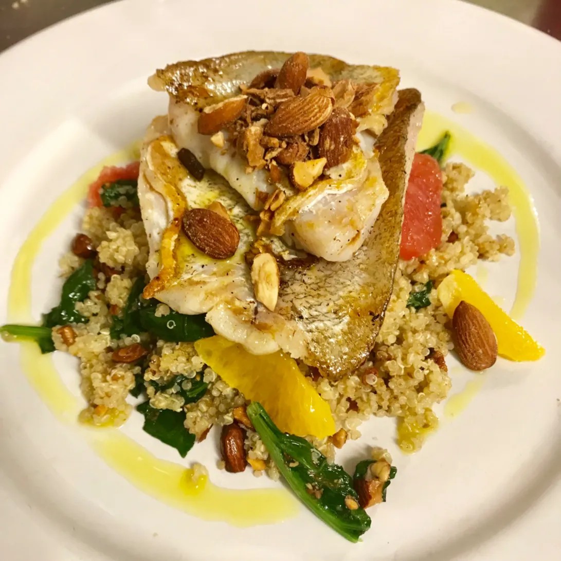 Image alt description