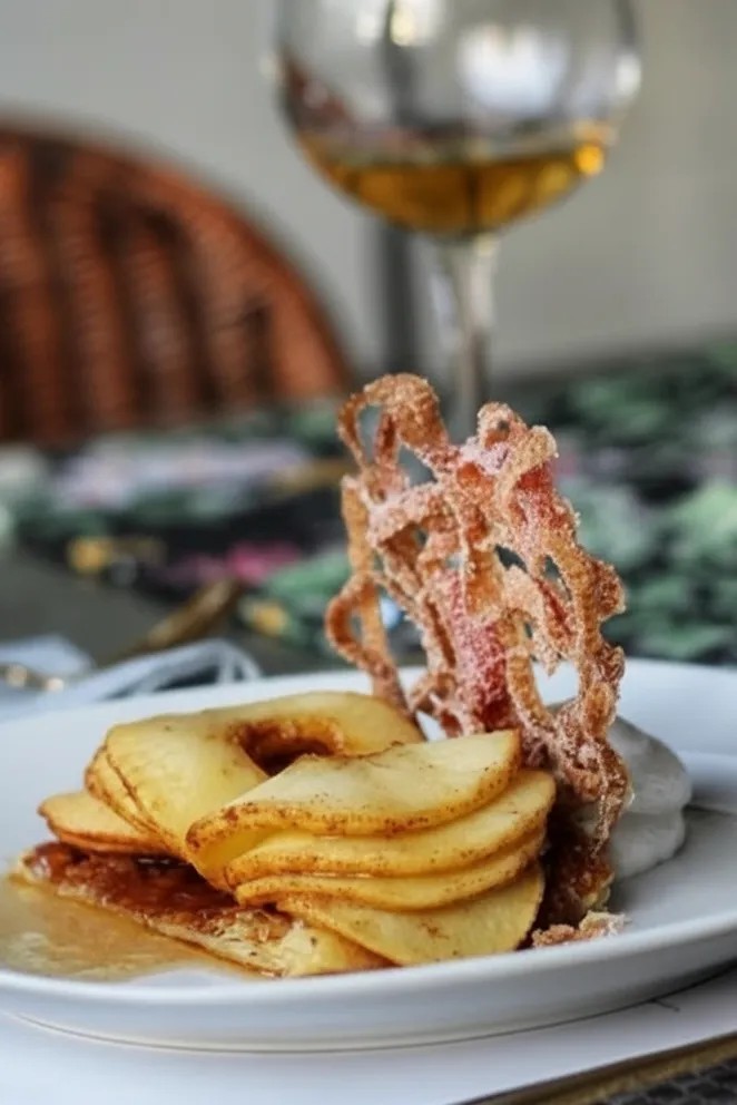 Image alt description