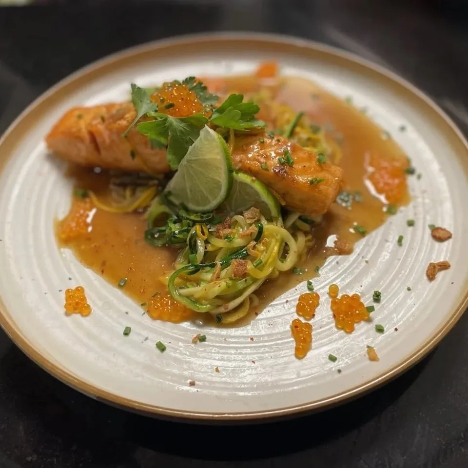 Image alt description