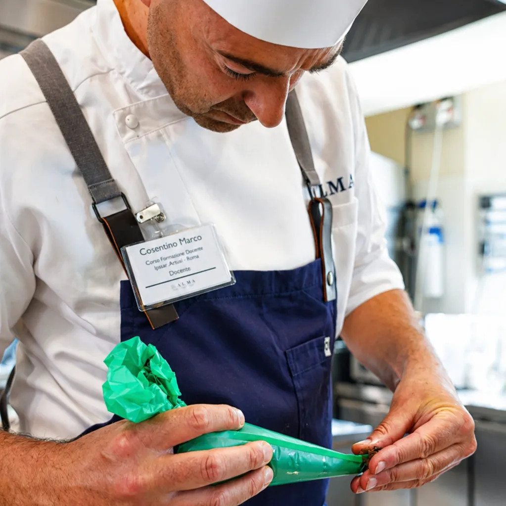 Image alt description