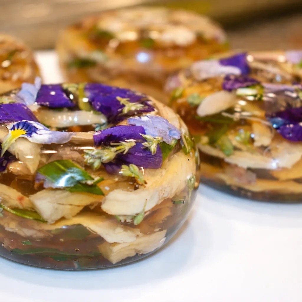 Image alt description