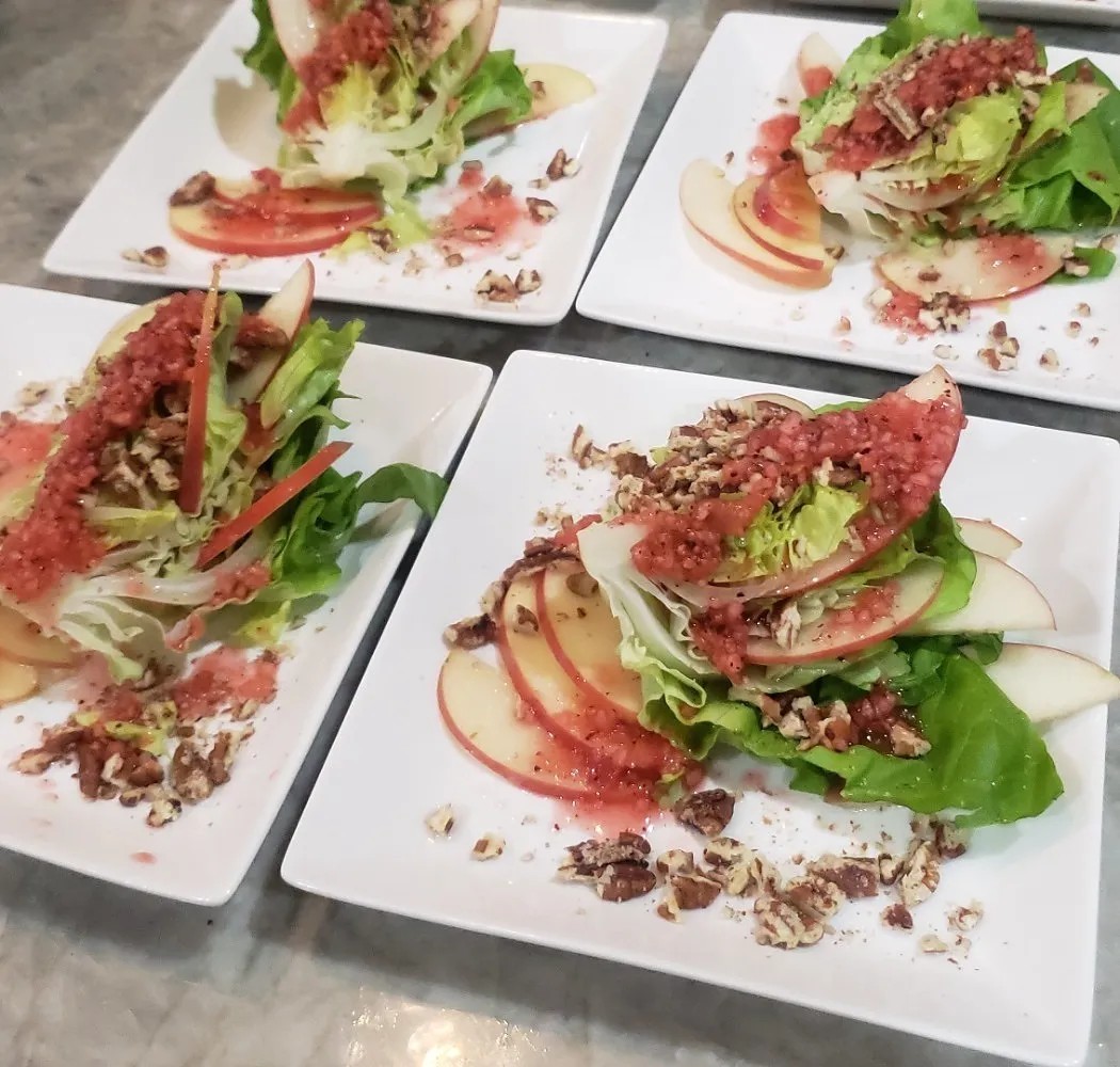 Image alt description