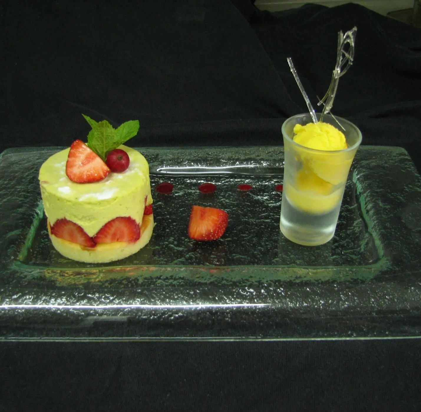 Image alt description