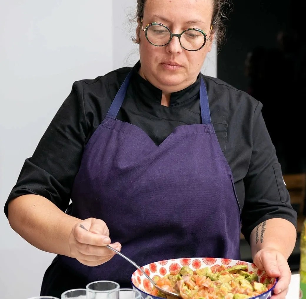 Image alt description