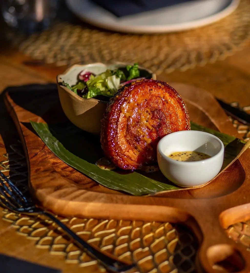 Image alt description