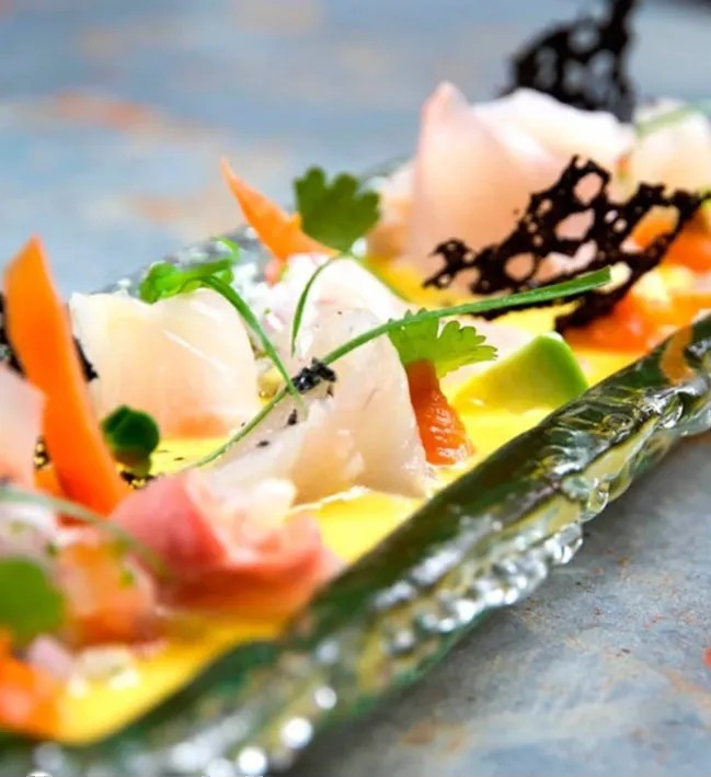 Image alt description