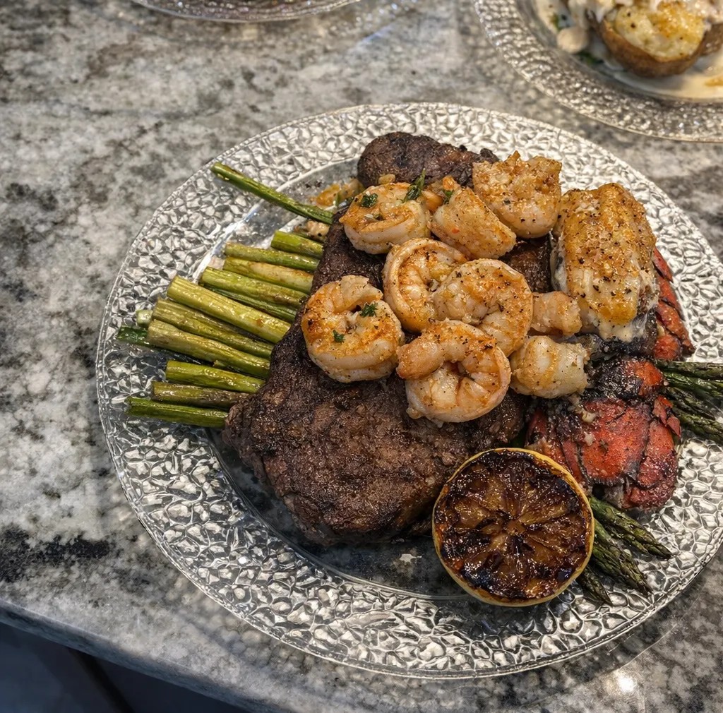 Image alt description